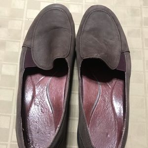 US 11.5 M EU‎ 42 Nursing Comfort Slipon Brown Suede